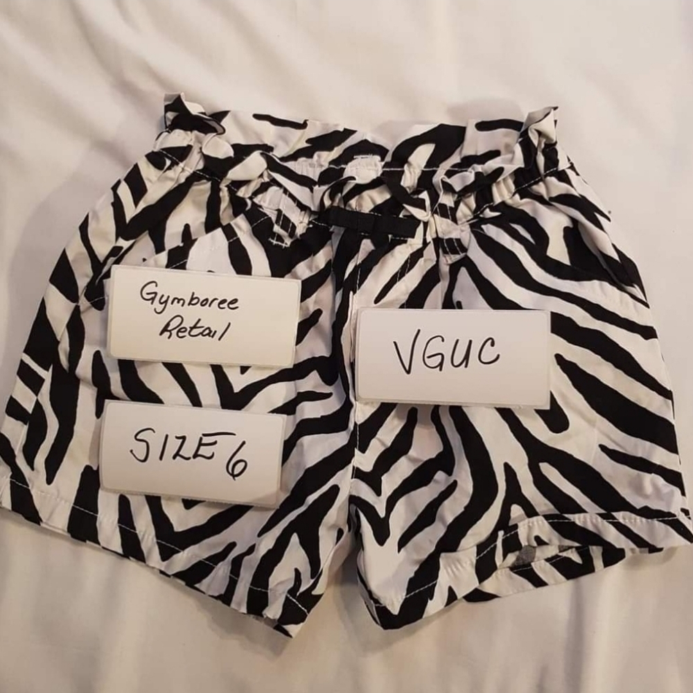 Gymboree shorts size 6